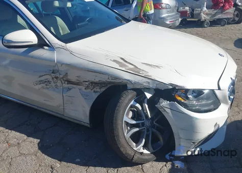 2015 Mercedes-Benz C 300 from USA, damaged, VIN 55SWF4JB0FU064970